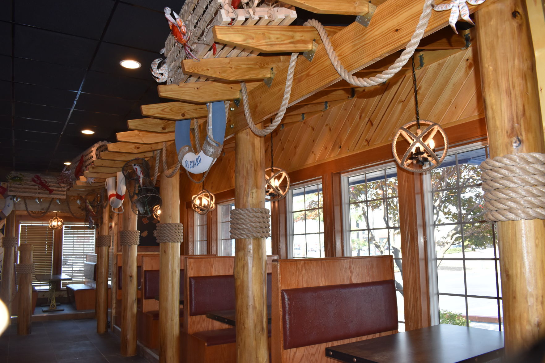 Storming Crab interior
